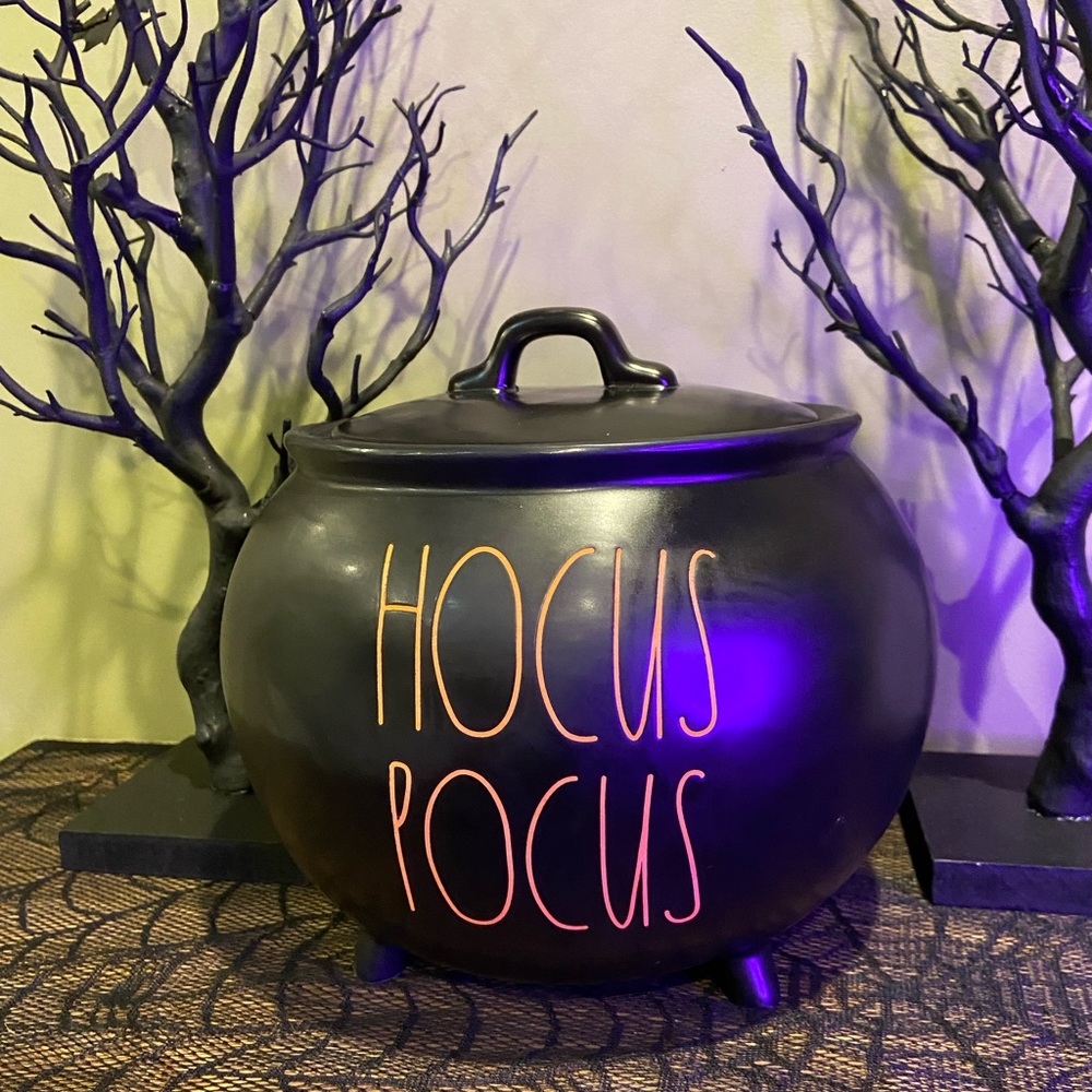 SOLD Hocus Pocus Rae Dunn Cauldron Huge